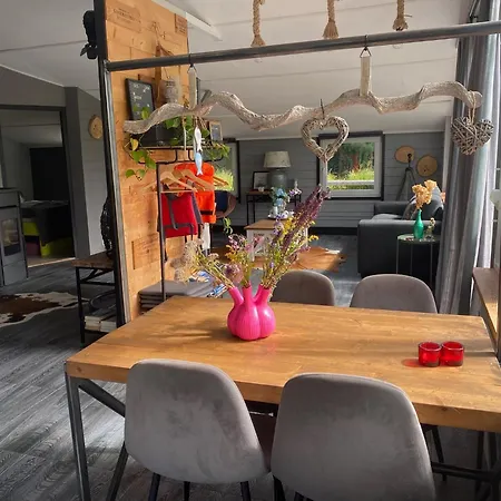 Beautiful House On An Island Near Amsterdam 度假居 Oude Meer