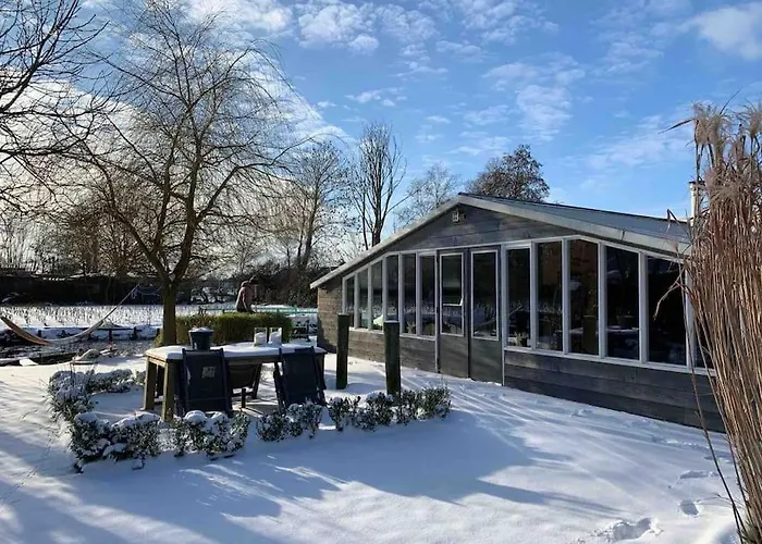 Beautiful House On An Island Near Amsterdam Semesterbostad Oude Meer