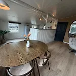 Beautiful House On An Island Near Amsterdam Semesterbostad Oude Meer